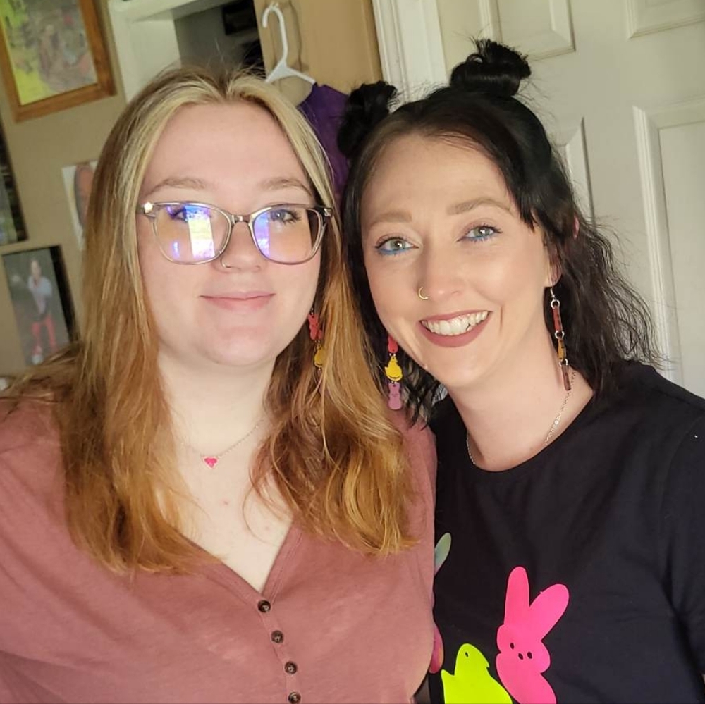 Meet your Posher, April